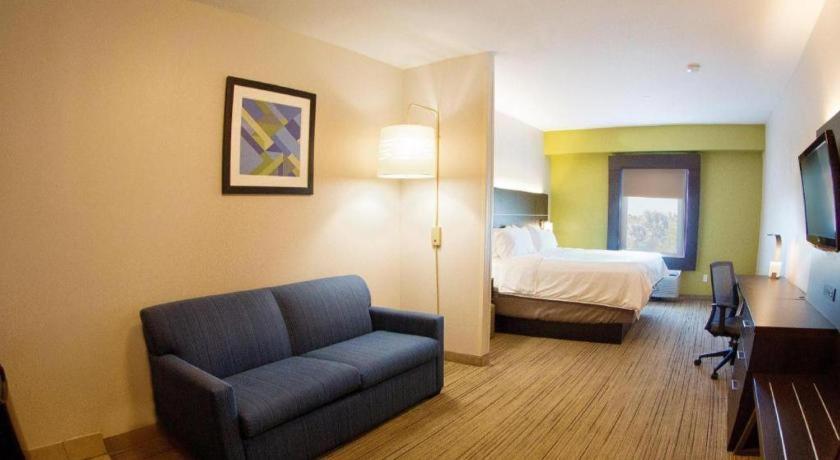 Holiday Inn Express Hotel & Suites Port Charlotte Exterior foto